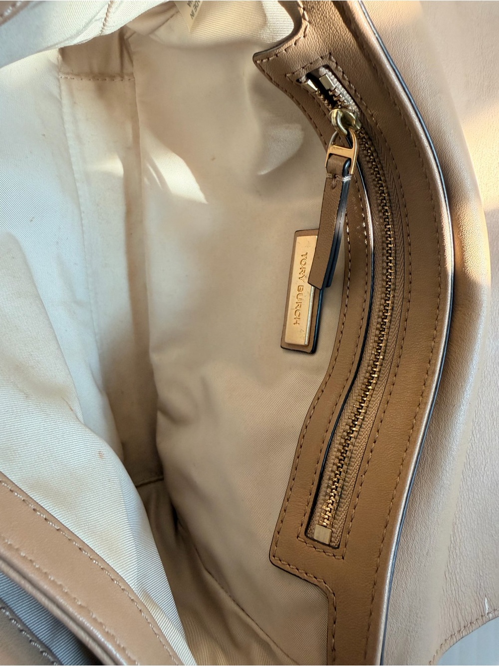 Tory Burch Tan Python-Embossed Shoulder Bag with Dark green Chain Strap - Picture 9 of 16